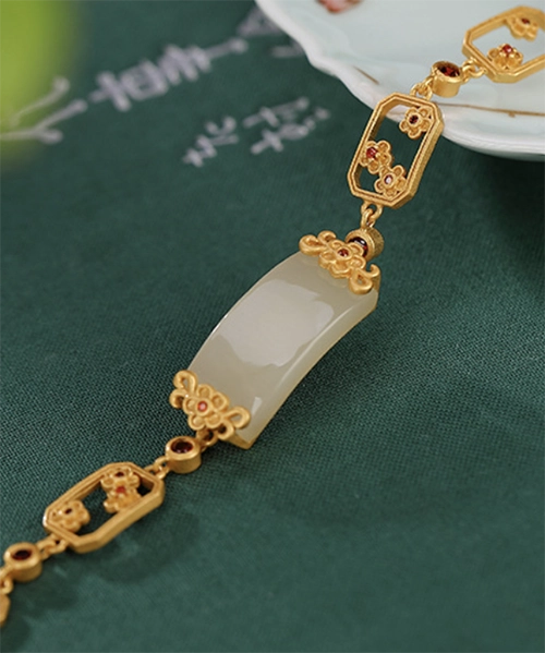 Jade Cabochon Vintage Bracelet - Image 6