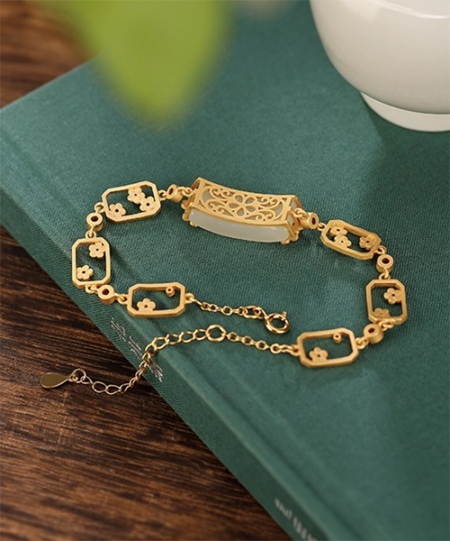 Jade Cabochon Vintage Bracelet