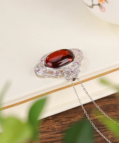 S925 Flower Amber Cabochon Pendant - Image 4