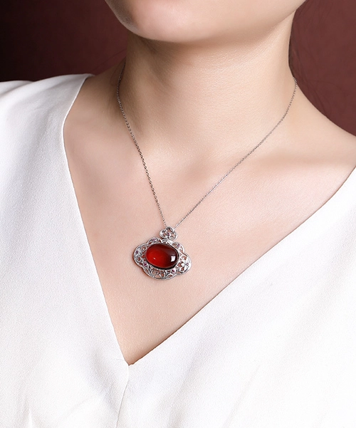 S925 Flower Amber Cabochon Pendant - Image 2