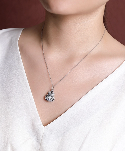 S925 Gourd Enamel Pendant - Image 2